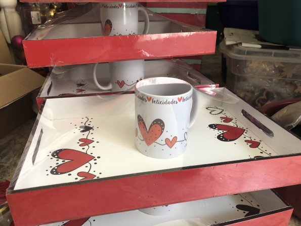 Charola con taza personalizadas